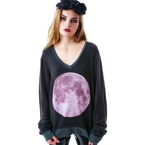 NWOT Wildfox Pink Moon jumper